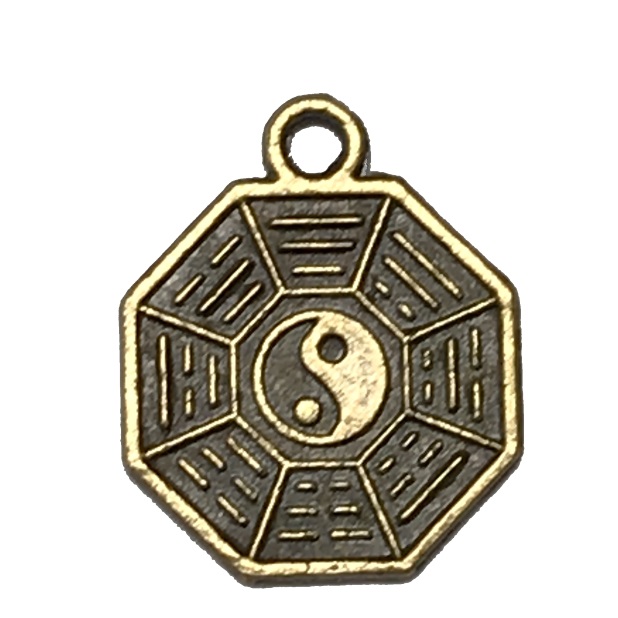 Монета китайская с Багуа и знаком инь-ян в виде подвески из коллекции интернет-магазина фэн-шуй "Мой Талисман"