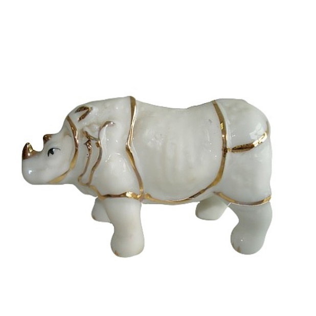 белый носорог фен-шуй из фарфора можно купить в интернет-магазине фэн-шуй "Мой Талисман"