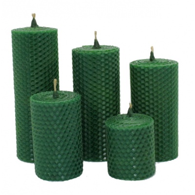 Набор свечей зеленого цвета из натуральной вощины