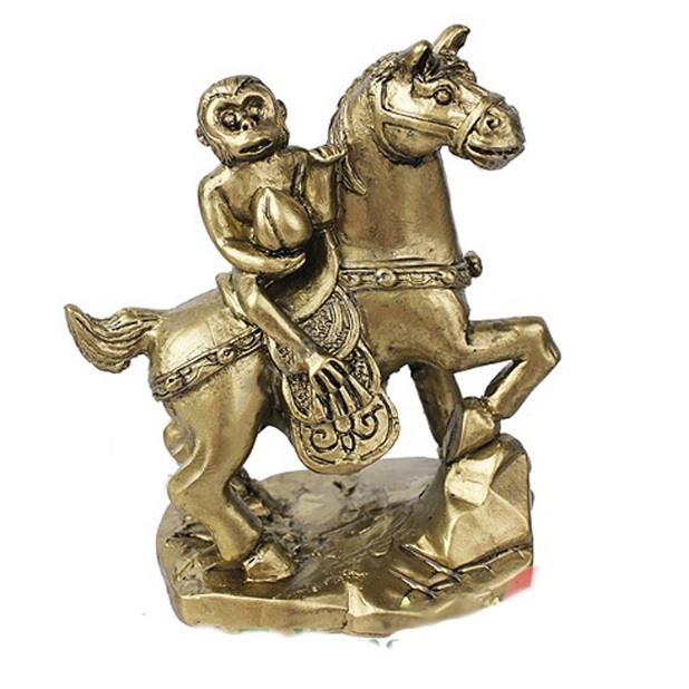Обезьяна на лошади с персиком можно купить в интернет-магазине фэн-шуй "Мой Талисман"
