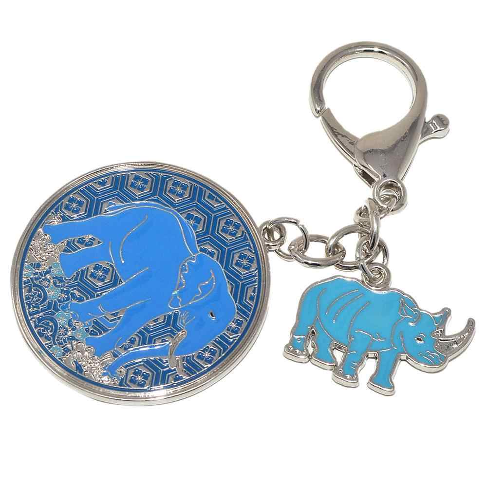 Брелок со стразами с изображением слона, носорога, и защитных мантр можно купить в интернет-магазине фэн-шуй "Мой Талисман"