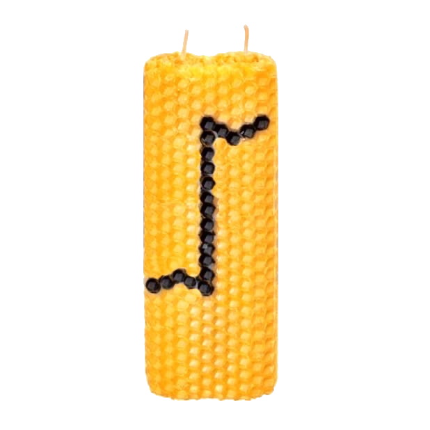 Свеча с рунами «Огненное очищение» можно купить в интернет-магазине фэн-шуй "Мой Талисман"
