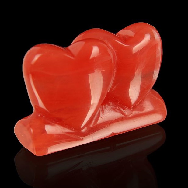 Пара сердец из кварца можно купить в интернет-магазине фэн-шуй "Мой Талисман"