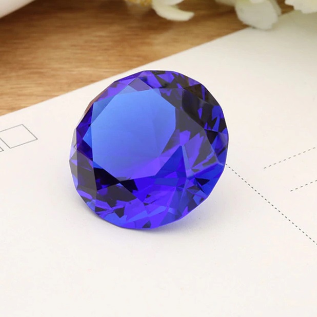 Синий кристалл фен-шуй (30 мм) № 4731 из коллекции интернет-магазина фэн-шуй "Мой Талисман"