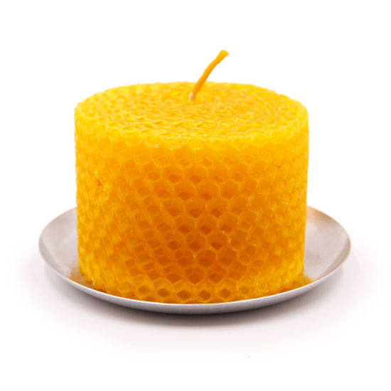 Желтая свеча для удачи, которую можно купить в интернет-магазине фэн-шуй "Мой Талисман"